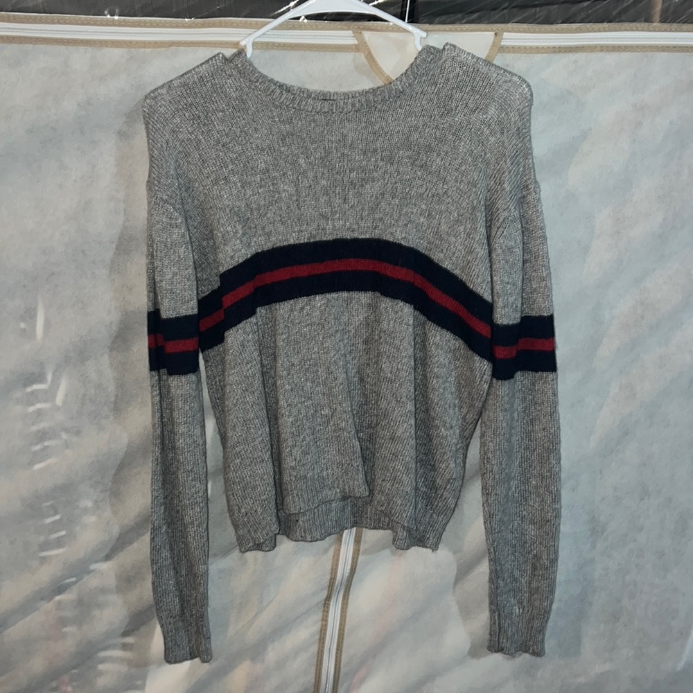 Womens Brandy Melville sweater (grey striped)